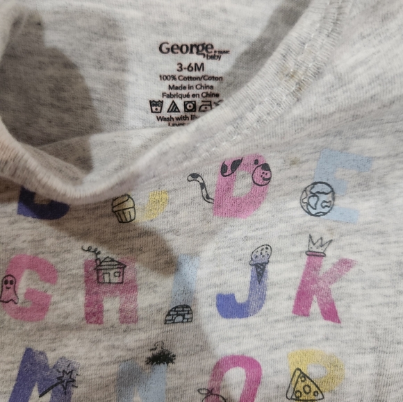 Baby clothing - Picture 16 of 16